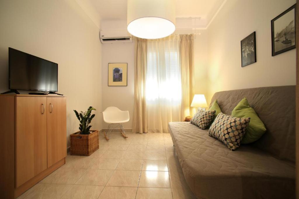 Stylish Modern Apartment, Nilie Hospitality Mgmt Thessaloniki Exterior foto